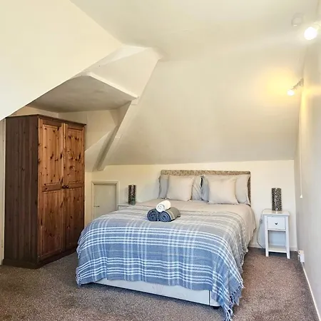 Charming Near Southmead * Bristol
